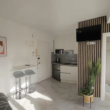 Congreso Sunset Terrace. With Sunny Terrace And Sea Views. Apartament Torremolinos